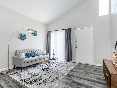 Cypress Parc — Spacious Houston 2 & 3 Bedroom Apartments photo 5