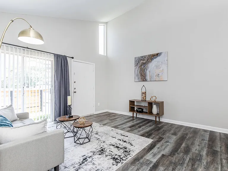 Cypress Parc — Spacious Houston 2 & 3 Bedroom Apartments photo 1
