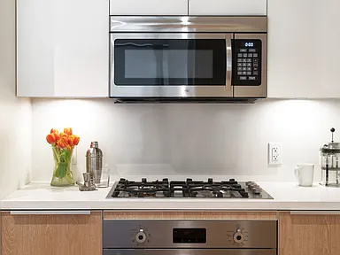 19 Dutch — Modern Downtown Manhattan Apartments photo 10